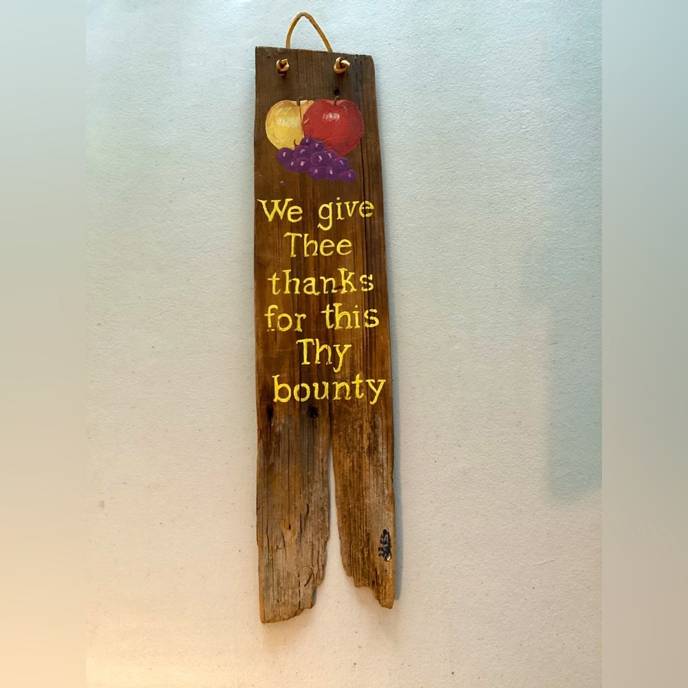 Homemade “give thanks” fall sign
